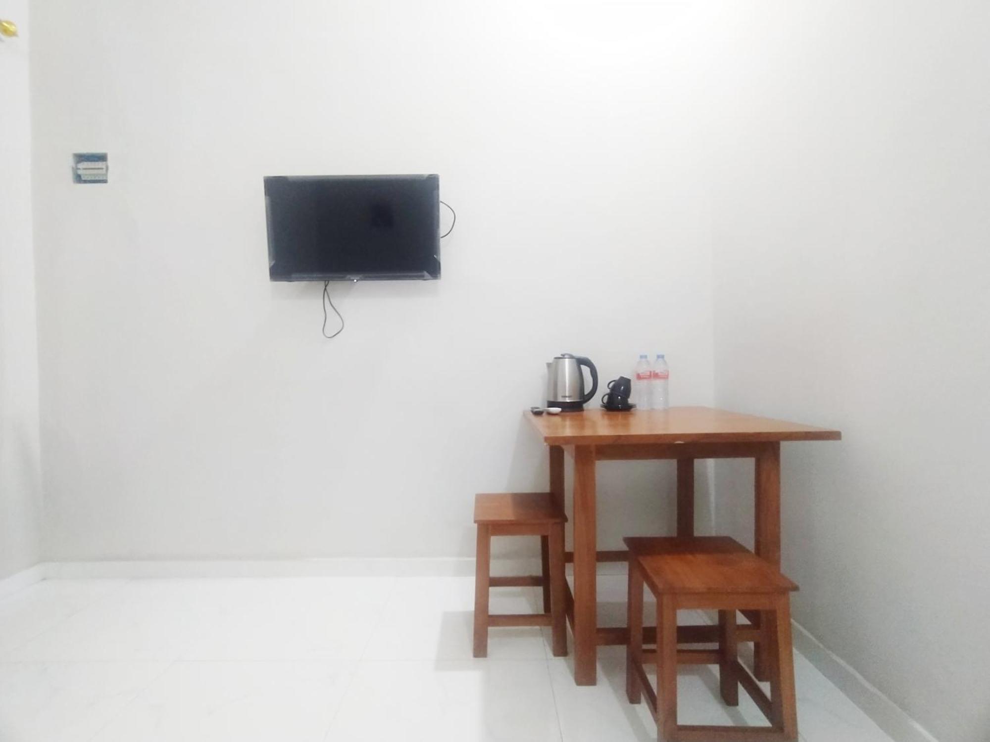 Hotel Reddoorz Syariah Near Stasiun Purwokerto Exterior foto